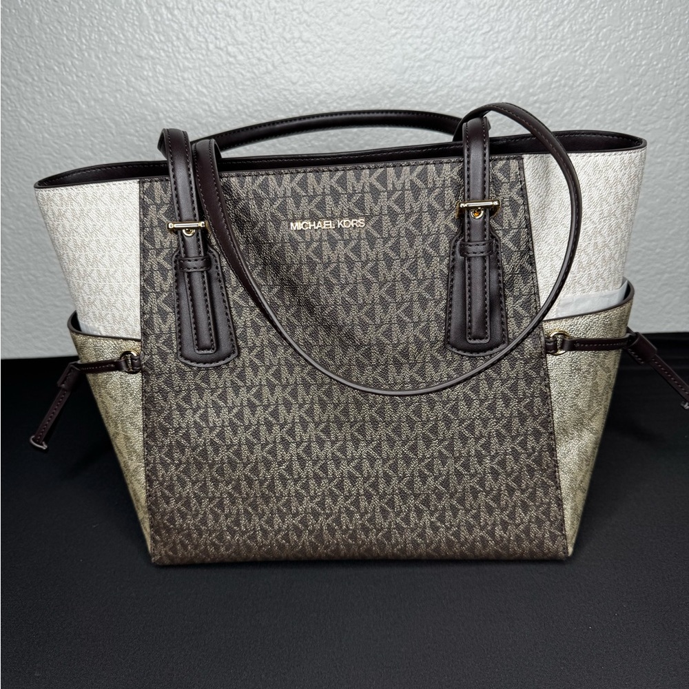 Michael Kors Signature Brown and Cream Tote